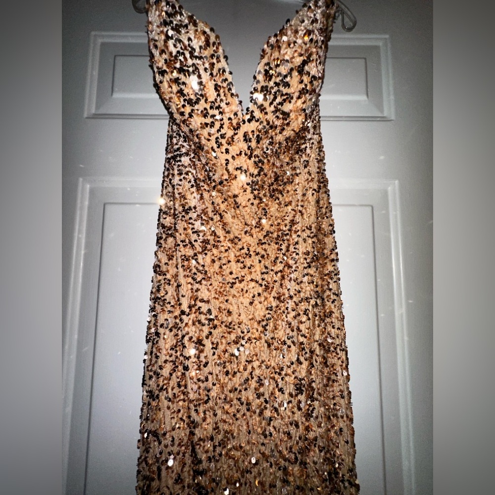 Portia & Scarlett Sequin Evening Prom Homecoming Formal Gold Dress Size 4